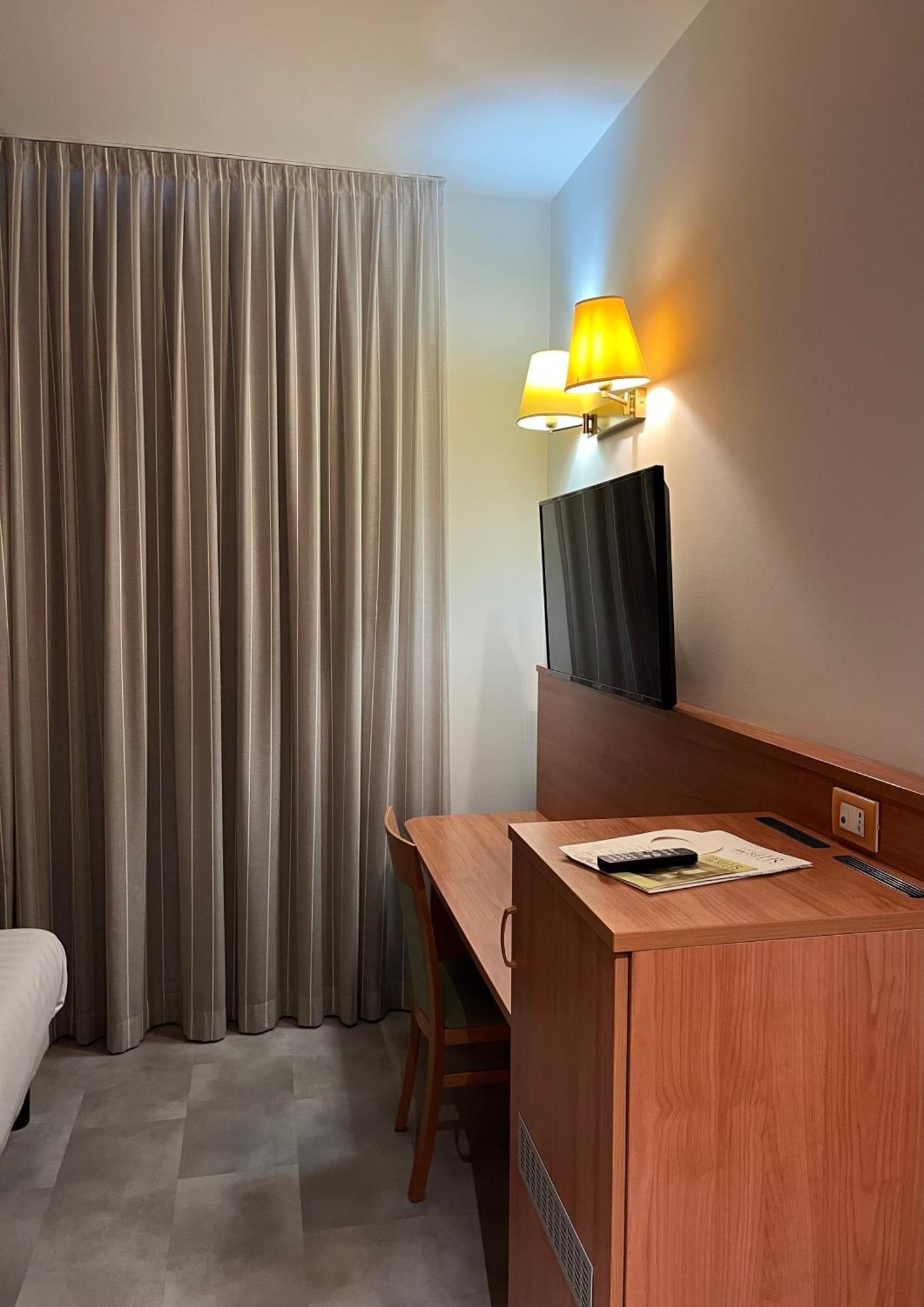 Hotel Re Lissone Extérieur photo
