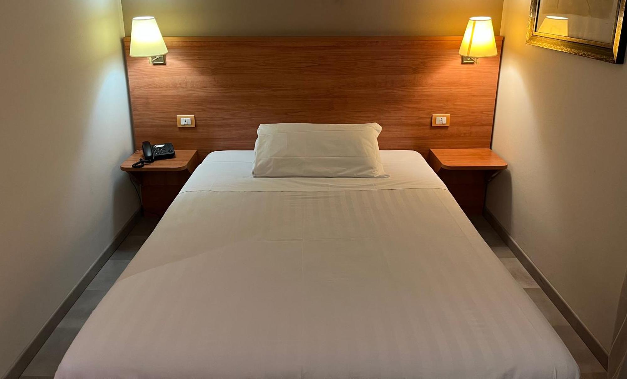 Hotel Re Lissone Extérieur photo