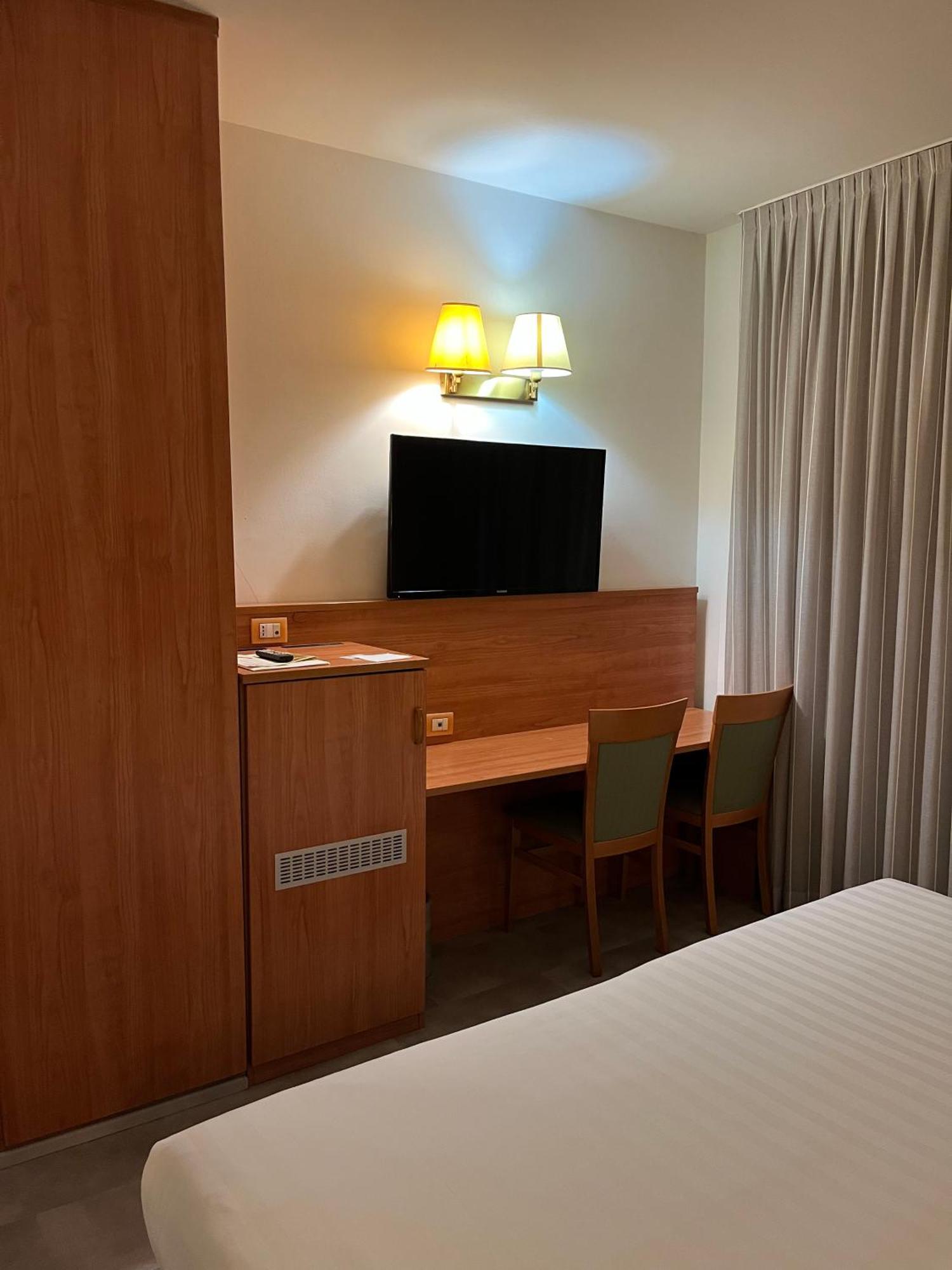 Hotel Re Lissone Extérieur photo